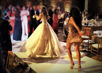 How to organise the perfect wedding entertainment?