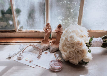 What to Look For When Shopping For Wedding & Bridal Accessories